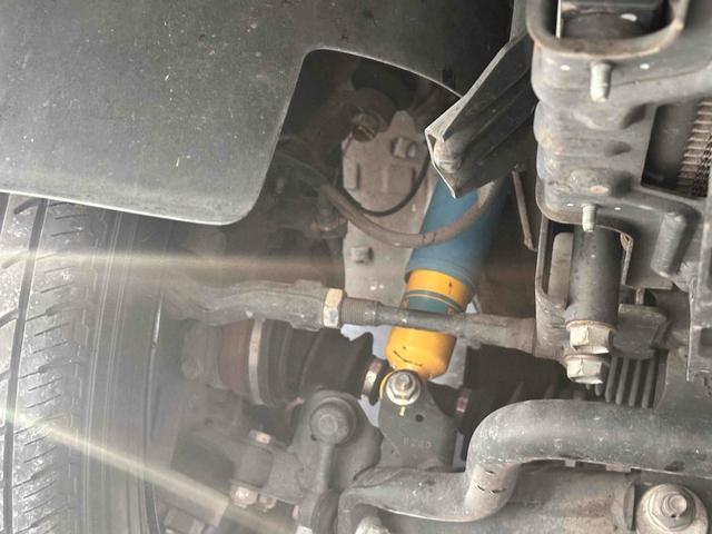 NV350キャラバンバン ロングライダープレミアムGXターボ 4WD ディーゼルターボ ETC2.0/パイオニア製ナビ/バックカメラ/カレディステアリングハンドル/社外ビルシュタインショックアブソーバー/リアベッドキッド車中泊仕様(56枚目)