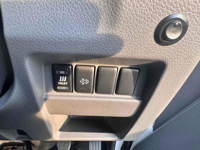 NV350キャラバンバン ロングライダープレミアムGXターボ 4WD ディーゼルターボ ETC2.0/パイオニア製ナビ/バックカメラ/カレディステアリングハンドル/社外ビルシュタインショックアブソーバー/リアベッドキッド車中泊仕様(58枚目)