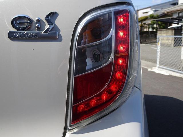 X キーレスエントリー アイドリングストップ 電動格納ミラー CVT 盗難防止システム ABS CD ミュージックプレイヤー接続可 アルミホイール 衝突安全ボディ エアコン パワーステアリング(15枚目)