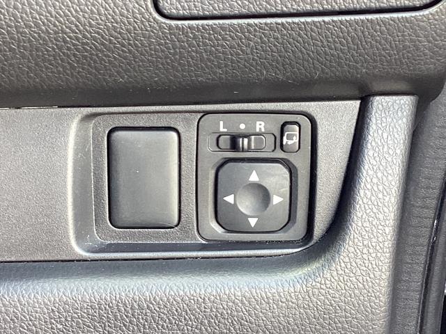 ハイウェイスター J TV HID キーレスエントリー 電動格納ミラー ベンチシート CVT ABS CD USB ミュージックプレイヤー接続可 アルミホイール 衝突安全ボディ エアコン パワーステアリング(8枚目)