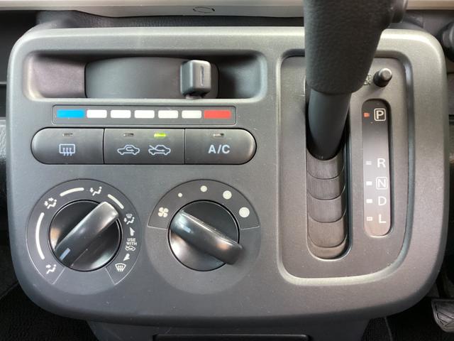G バックカメラ キーレスエントリー 電動格納ミラー CVT 盗難防止システム ABS CD USB 衝突安全ボディ エアコン(6枚目)