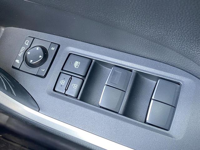 ＲＡＶ４ Ｇ　Ｚパッケージ　４ＷＤ　ＥＴＣ　全周囲カメラ　クリアランスソナー　オートクルーズコントロール　レーンアシスト　パワーシート　衝突被害軽減システム　オートマチックハイビーム　オートライト　ＬＥＤヘッドランプ（33枚目）