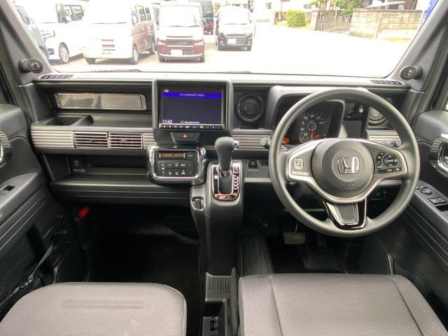 Ｎ－ＶＡＮ＋スタイル ファン　ＣＶＴ　衝突被害軽減システム　オートクルーズコントロール　レーンアシスト　ＥＴＣ　ナビ　ＴＶ　バックカメラ　両側スライドドア　スマートキー　アイドリングストップ　電動格納ミラー　オートライト（3枚目）