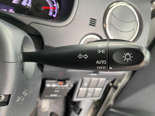 ルークス ハイウェイスター　ＥＴＣ　両側スライド・片側電動　ナビ　ＴＶ　オートライト　ＨＩＤ　スマートキー　電動格納ミラー　ベンチシート　ＣＶＴ　盗難防止システム　ＡＢＳ　ＣＤ　ＤＶＤ再生　Ｂｌｕｅｔｏｏｔｈ　アルミホイール（17枚目）