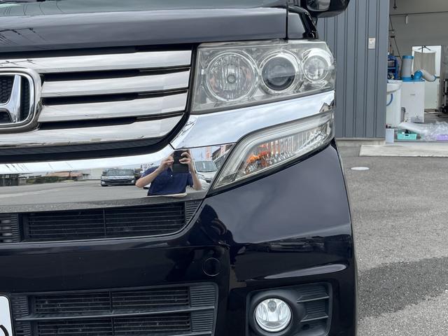 Ｎ－ＢＯＸカスタム Ｇ　スライドドア　ＨＩＤ　スマートキー　アイドリングストップ　ＣＶＴ　盗難防止システム　ＡＢＳ　ＥＳＣ　アルミホイール　エアコン　パワーステアリング　パワーウィンドウ（26枚目）