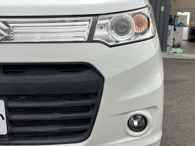ワゴンＲスティングレー Ｔ　ＨＩＤ　ＣＶＴ　盗難防止システム　ＡＢＳ　アルミホイール　衝突安全ボディ　エアコン　パワーステアリング　パワーウィンドウ（20枚目）