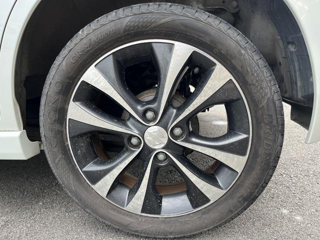ワゴンＲスティングレー Ｔ　ＨＩＤ　ＣＶＴ　盗難防止システム　ＡＢＳ　アルミホイール　衝突安全ボディ　エアコン　パワーステアリング　パワーウィンドウ（29枚目）