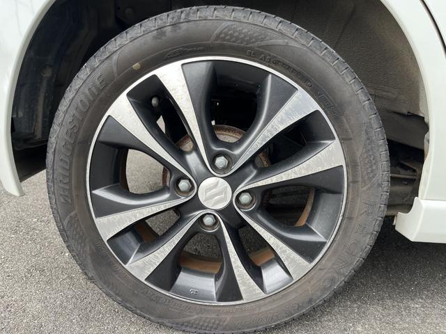 ワゴンＲスティングレー Ｔ　ＨＩＤ　ＣＶＴ　盗難防止システム　ＡＢＳ　アルミホイール　衝突安全ボディ　エアコン　パワーステアリング　パワーウィンドウ（32枚目）