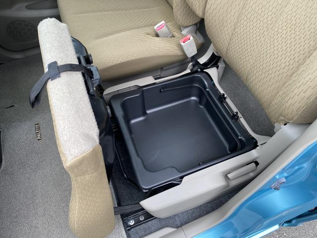 パレット Ｌ　両側スライドドア　ＣＶＴ　盗難防止システム　ＡＢＳ　衝突安全ボディ　エアコン　パワーステアリング　パワーウィンドウ（18枚目）