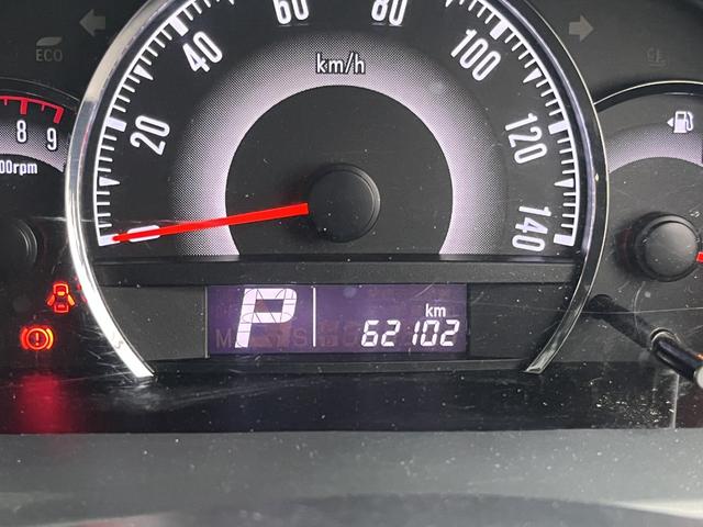 パレットＳＷ リミテッド　両側スライドドア　ＨＩＤ　ＣＶＴ　盗難防止システム　ＡＢＳ　アルミホイール　衝突安全ボディ　エアコン　パワーステアリング　パワーウィンドウ　運転席エアバッグ（4枚目）