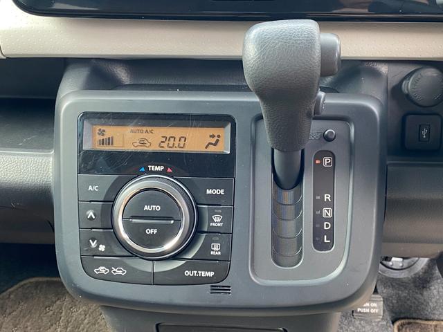 モコ Ｘ　ＣＶＴ　盗難防止システム　ＡＢＳ　衝突安全ボディ　エアコン　パワーステアリング　パワーウィンドウ（4枚目）