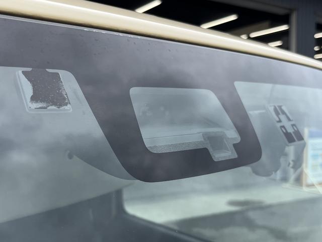 ジムニー ＸＣ　４ＷＤ　オートクルーズコントロール　衝突被害軽減システム　ＬＥＤヘッドランプ　スマートキー　アイドリングストップ　ＡＴ　盗難防止システム　ＡＢＳ　ＥＳＣ　アルミホイール　衝突安全ボディ　エアコン（24枚目）