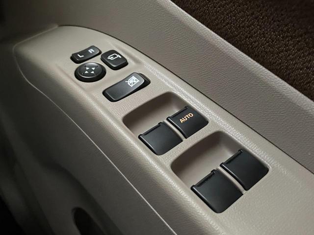 ルークス G 両側スライド・片側電動 スマートキー 電動格納ミラー ベンチシート CVT 盗難防止システム ABS CD USB 衝突安全ボディ エアコン パワーステアリング パワーウィンドウ 運転席エアバッグ(26枚目)