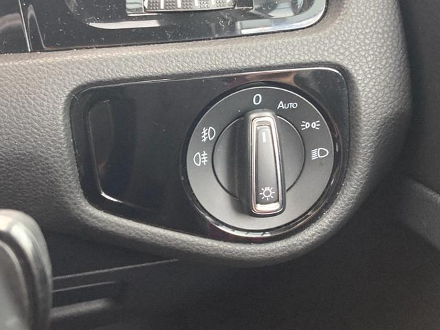 VOLKSWAGEN GOLF GTI PERFORMANCE