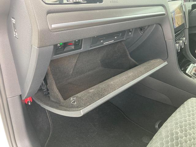 VOLKSWAGEN GOLF GTI PERFORMANCE