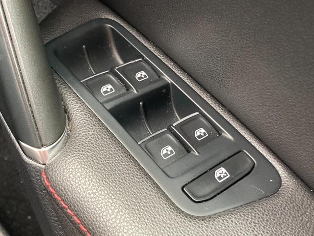 VOLKSWAGEN GOLF GTI PERFORMANCE