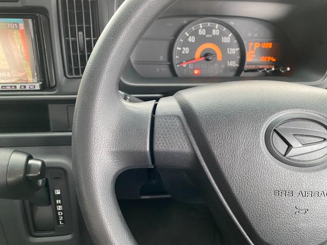 ハイゼットカーゴ DX SAIII AT 衝突被害軽減システム ETC ナビ TV 両側スライドドア キーレスエントリー アイドリングストップ オートマチックハイビーム アルミホイール ABS ESC エアコン(16枚目)