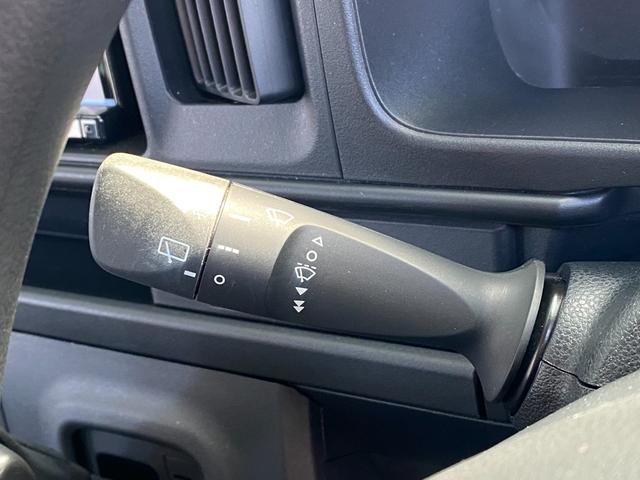 ハイゼットカーゴ クルーズターボ　ＡＴ　衝突被害軽減システム　ＥＴＣ　ナビ　ＴＶ　バックカメラ　両側スライドドア　キーレスエントリー　アイドリングストップ　電動格納ミラー　オートマチックハイビーム　アルミホイール　ＡＢＳ（18枚目）