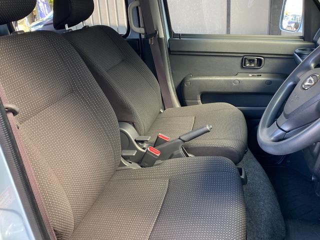 ハイゼットカーゴ クルーズターボ　ＡＴ　衝突被害軽減システム　ＥＴＣ　ナビ　ＴＶ　バックカメラ　両側スライドドア　キーレスエントリー　アイドリングストップ　電動格納ミラー　オートマチックハイビーム　アルミホイール　ＡＢＳ（40枚目）