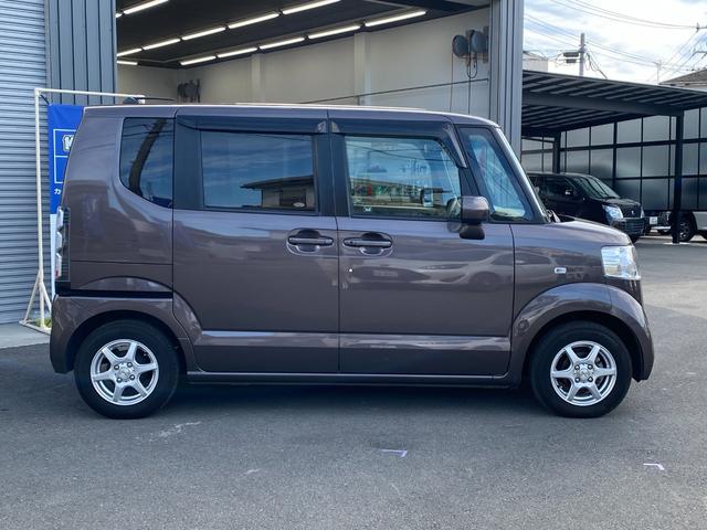 Ｎ－ＢＯＸ Ｇ・Ｌパッケージ　バックカメラ　両側スライド・片側電動　ナビ　ＴＶ　スマートキー　アイドリングストップ　電動格納ミラー　ベンチシート　ＣＶＴ　盗難防止システム　ＡＢＳ　ＥＳＣ　ＣＤ　ＤＶＤ再生　ＵＳＢ（32枚目）