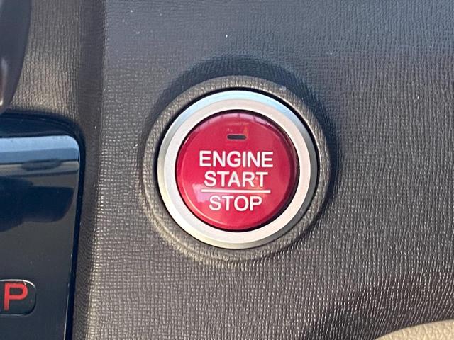 Ｎ－ＯＮＥ Ｇ　ＥＴＣ　ナビ　スマートキー　アイドリングストップ　電動格納ミラー　ベンチシート　ＣＶＴ　盗難防止システム　ＡＢＳ　ＥＳＣ　ＣＤ　ＵＳＢ　衝突安全ボディ　エアコン　パワーステアリング　パワーウィンドウ（24枚目）