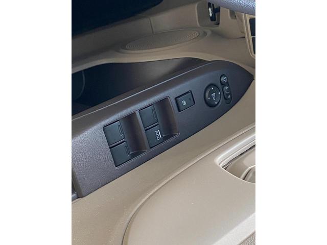 Ｎ－ＯＮＥ Ｇ　ＥＴＣ　ナビ　スマートキー　アイドリングストップ　電動格納ミラー　ベンチシート　ＣＶＴ　盗難防止システム　ＡＢＳ　ＥＳＣ　ＣＤ　ＵＳＢ　衝突安全ボディ　エアコン　パワーステアリング　パワーウィンドウ（57枚目）