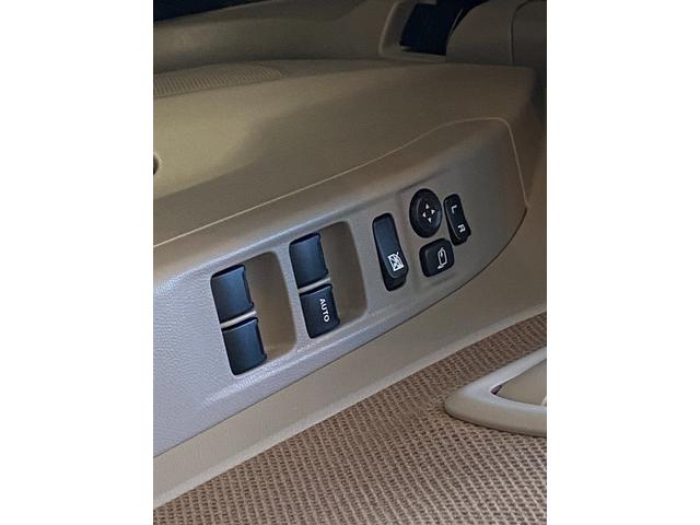 パレット リミテッドＩＩ　ＥＴＣ　バックカメラ　両側電動スライドドア　ナビ　ＴＶ　オートライト　ＨＩＤ　スマートキー　電動格納ミラー　ベンチシート　ＣＶＴ　盗難防止システム　ＡＢＳ　ＣＤ　ＵＳＢ　衝突安全ボディ　エアコン（61枚目）