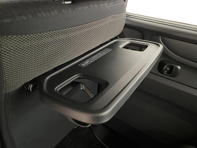 Ｎ－ＢＯＸカスタム Ｇ・Ｌパッケージ　バックカメラ　両側スライド・片側電動　ナビ　ＴＶ　衝突被害軽減システム　オートライト　ＨＩＤ　スマートキー　アイドリングストップ　電動格納ミラー　ベンチシート　ＣＶＴ　盗難防止システム　ＡＢＳ　ＥＳＣ（42枚目）