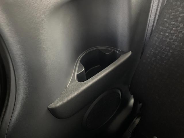 Ｎ－ＢＯＸカスタム Ｇ・Ｌパッケージ　バックカメラ　両側スライド・片側電動　ナビ　ＴＶ　衝突被害軽減システム　オートライト　ＨＩＤ　スマートキー　アイドリングストップ　電動格納ミラー　ベンチシート　ＣＶＴ　盗難防止システム　ＡＢＳ　ＥＳＣ（62枚目）