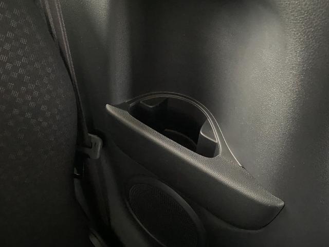 Ｎ－ＢＯＸカスタム Ｇ・Ｌパッケージ　バックカメラ　両側スライド・片側電動　ナビ　ＴＶ　衝突被害軽減システム　オートライト　ＨＩＤ　スマートキー　アイドリングストップ　電動格納ミラー　ベンチシート　ＣＶＴ　盗難防止システム　ＡＢＳ　ＥＳＣ（63枚目）