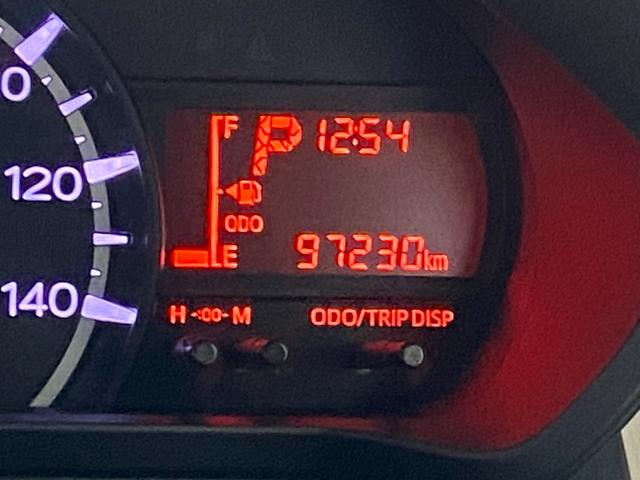 ムーヴ Ｘ　ＳＡ　ＥＴＣ　衝突被害軽減システム　オートライト　スマートキー　アイドリングストップ　電動格納ミラー　ベンチシート　ＣＶＴ　盗難防止システム　ＡＢＳ　ＥＳＣ　ＣＤ　アルミホイール　衝突安全ボディ　エアコン（6枚目）