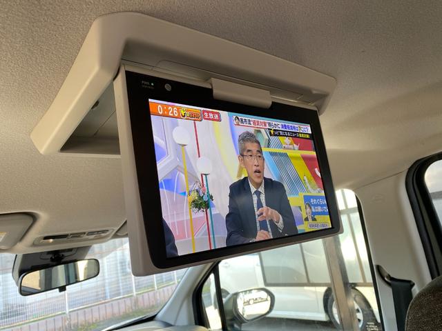 シエンタ ハイブリッドＺ　全周囲カメラ　ナビ　ＴＶ　クリアランスソナー　オートクルーズコントロール　レーンアシスト　衝突被害軽減システム　両側電動スライドドア　オートマチックハイビーム　オートライト　ＬＥＤヘッドランプ（16枚目）