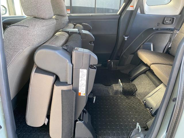 シエンタ ハイブリッドＺ　全周囲カメラ　ナビ　ＴＶ　クリアランスソナー　オートクルーズコントロール　レーンアシスト　衝突被害軽減システム　両側電動スライドドア　オートマチックハイビーム　オートライト　ＬＥＤヘッドランプ（46枚目）