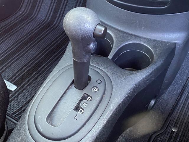 ノート Ｘ　ＥＴＣ　全周囲カメラ　ナビ　ＴＶ　クリアランスソナー　レーンアシスト　衝突被害軽減システム　オートライト　スマートキー　アイドリングストップ　電動格納ミラー　ＣＶＴ　盗難防止システム　衝突安全ボディ（54枚目）