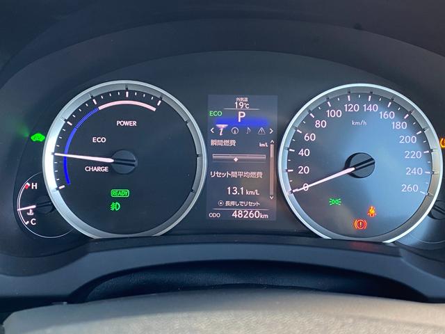 ＩＳ ＩＳ３００ｈ　ドライブレコーダー　ＥＴＣ　オートクルーズコントロール　バックカメラ　ナビ　アルミホイール　オートライト　ＬＥＤヘッドランプ　サンルーフ　ＣＶＴ　シートヒーター　スマートキー　電動格納ミラー（4枚目）