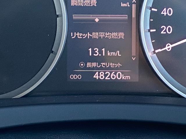 ＩＳ ＩＳ３００ｈ　ドライブレコーダー　ＥＴＣ　オートクルーズコントロール　バックカメラ　ナビ　アルミホイール　オートライト　ＬＥＤヘッドランプ　サンルーフ　ＣＶＴ　シートヒーター　スマートキー　電動格納ミラー（6枚目）