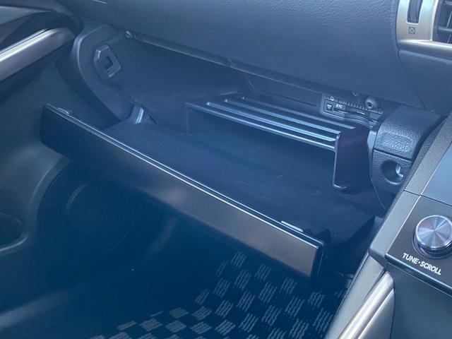 ＩＳ ＩＳ３００ｈ　ドライブレコーダー　ＥＴＣ　オートクルーズコントロール　バックカメラ　ナビ　アルミホイール　オートライト　ＬＥＤヘッドランプ　サンルーフ　ＣＶＴ　シートヒーター　スマートキー　電動格納ミラー（58枚目）