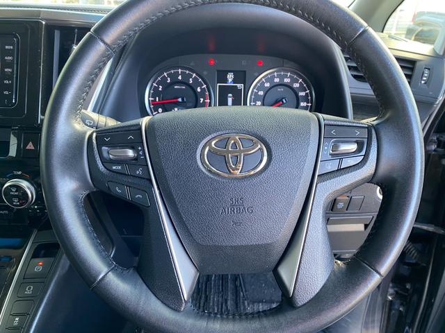 アルファード ２．５Ｓ　ＥＴＣ　バックカメラ　ナビ　ＴＶ　クリアランスソナー　両側電動スライドドア　オートライト　ＬＥＤヘッドランプ　スマートキー　電動格納ミラー　３列シート　オットマン　ＣＶＴ　アルミホイール　ＣＤ（14枚目）