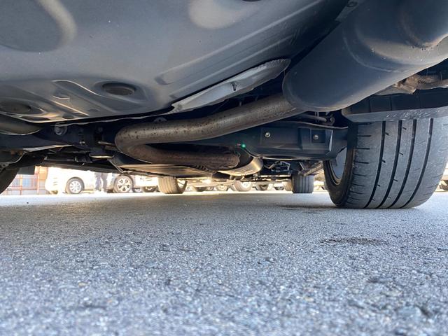 アルファード ２．５Ｓ　ＥＴＣ　バックカメラ　ナビ　ＴＶ　クリアランスソナー　両側電動スライドドア　オートライト　ＬＥＤヘッドランプ　スマートキー　電動格納ミラー　３列シート　オットマン　ＣＶＴ　アルミホイール　ＣＤ（62枚目）