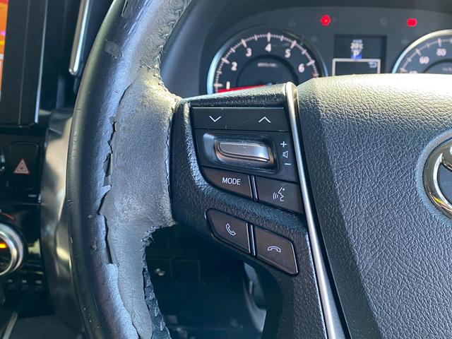 アルファード ２．５Ｓ　Ａパッケージ　ＥＴＣ　全周囲カメラ　ナビ　クリアランスソナー　オートクルーズコントロール　両側電動スライドドア　オートライト　ＬＥＤヘッドランプ　スマートキー　電動格納ミラー　後席モニター　３列シート　オットマン（20枚目）