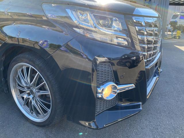 アルファード ２．５Ｓ　Ａパッケージ　ＥＴＣ　全周囲カメラ　ナビ　クリアランスソナー　オートクルーズコントロール　両側電動スライドドア　オートライト　ＬＥＤヘッドランプ　スマートキー　電動格納ミラー　後席モニター　３列シート　オットマン（34枚目）