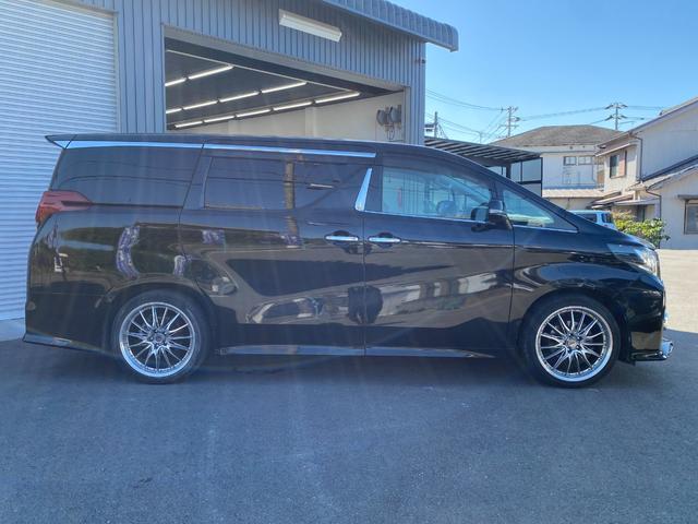 アルファード ２．５Ｓ　Ａパッケージ　ＥＴＣ　全周囲カメラ　ナビ　クリアランスソナー　オートクルーズコントロール　両側電動スライドドア　オートライト　ＬＥＤヘッドランプ　スマートキー　電動格納ミラー　後席モニター　３列シート　オットマン（39枚目）