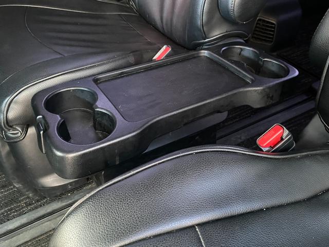 アルファード ２．５Ｓ　Ａパッケージ　ＥＴＣ　全周囲カメラ　ナビ　クリアランスソナー　オートクルーズコントロール　両側電動スライドドア　オートライト　ＬＥＤヘッドランプ　スマートキー　電動格納ミラー　後席モニター　３列シート　オットマン（45枚目）