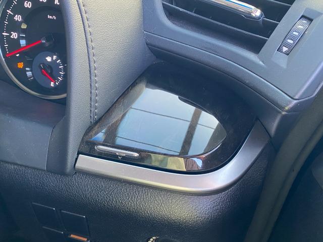 アルファード ２．５Ｓ　Ａパッケージ　ＥＴＣ　全周囲カメラ　ナビ　クリアランスソナー　オートクルーズコントロール　両側電動スライドドア　オートライト　ＬＥＤヘッドランプ　スマートキー　電動格納ミラー　後席モニター　３列シート　オットマン（60枚目）