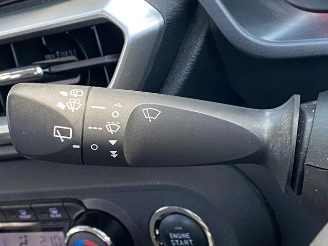 ロッキー プレミアム　全周囲カメラ　クリアランスソナー　オートクルーズコントロール　レーンアシスト　パークアシスト　衝突被害軽減システム　ＴＶ　オートライト　ＬＥＤヘッドランプ　アルミホイール　スマートキー（14枚目）