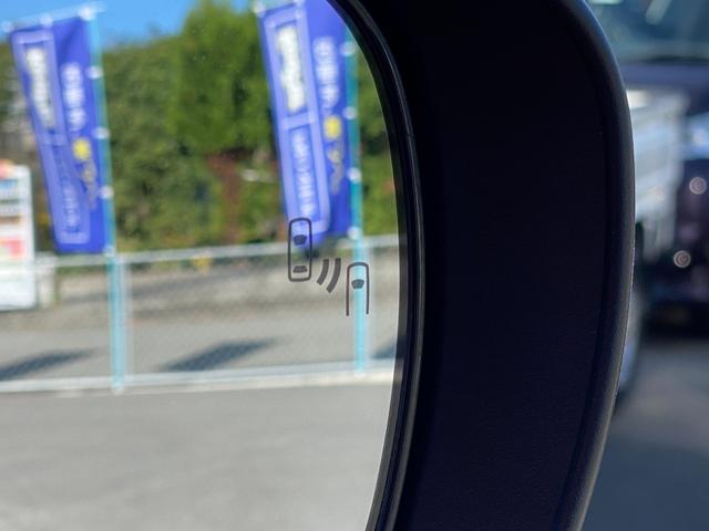 ロッキー プレミアム　全周囲カメラ　クリアランスソナー　オートクルーズコントロール　レーンアシスト　パークアシスト　衝突被害軽減システム　ＴＶ　オートライト　ＬＥＤヘッドランプ　アルミホイール　スマートキー（33枚目）