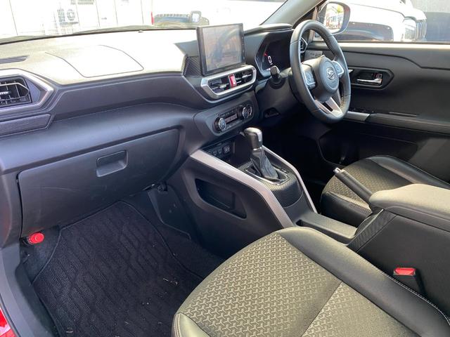 ロッキー プレミアム　全周囲カメラ　クリアランスソナー　オートクルーズコントロール　レーンアシスト　パークアシスト　衝突被害軽減システム　ＴＶ　オートライト　ＬＥＤヘッドランプ　アルミホイール　スマートキー（36枚目）