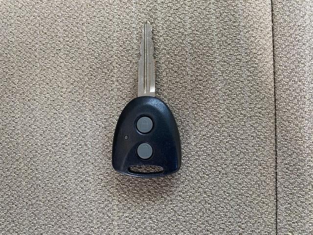 標準装備の「キーレス」。キーを所持していれば、ドアの開錠＆施錠が楽々行えます！