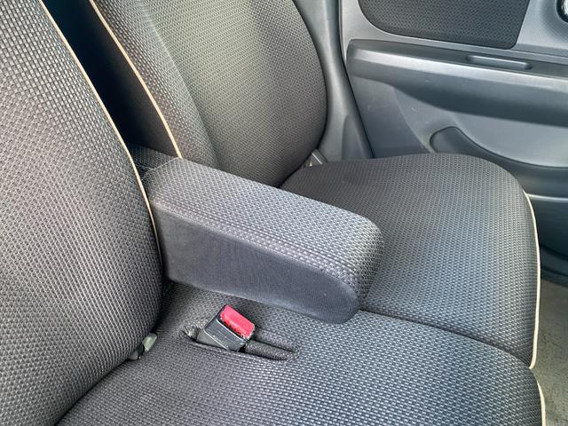 アルトラパン １０ｔｈアニバーサリーリミテッド　ナビ　ＴＶ　オートライト　スマートキー　電動格納ミラー　シートヒーター　ベンチシート　ＣＶＴ　盗難防止システム　ＡＢＳ　ＣＤ　ＤＶＤ再生　ＵＳＢ　アルミホイール　衝突安全ボディ　エアコン（39枚目）