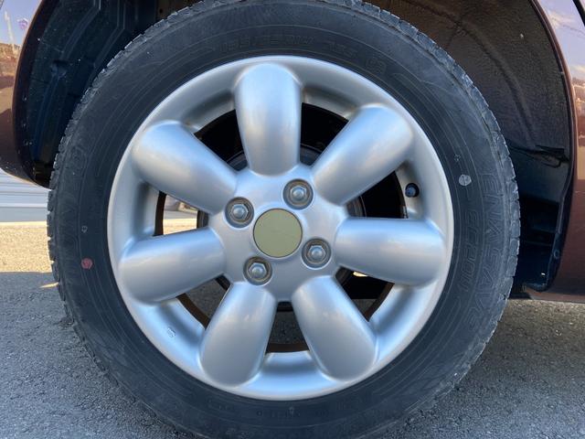 アルトラパン １０ｔｈアニバーサリーリミテッド　ナビ　ＴＶ　オートライト　スマートキー　電動格納ミラー　シートヒーター　ベンチシート　ＣＶＴ　盗難防止システム　ＡＢＳ　ＣＤ　ＤＶＤ再生　ＵＳＢ　アルミホイール　衝突安全ボディ　エアコン（44枚目）